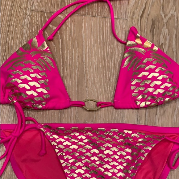 Bikini - Picture 5 of 5